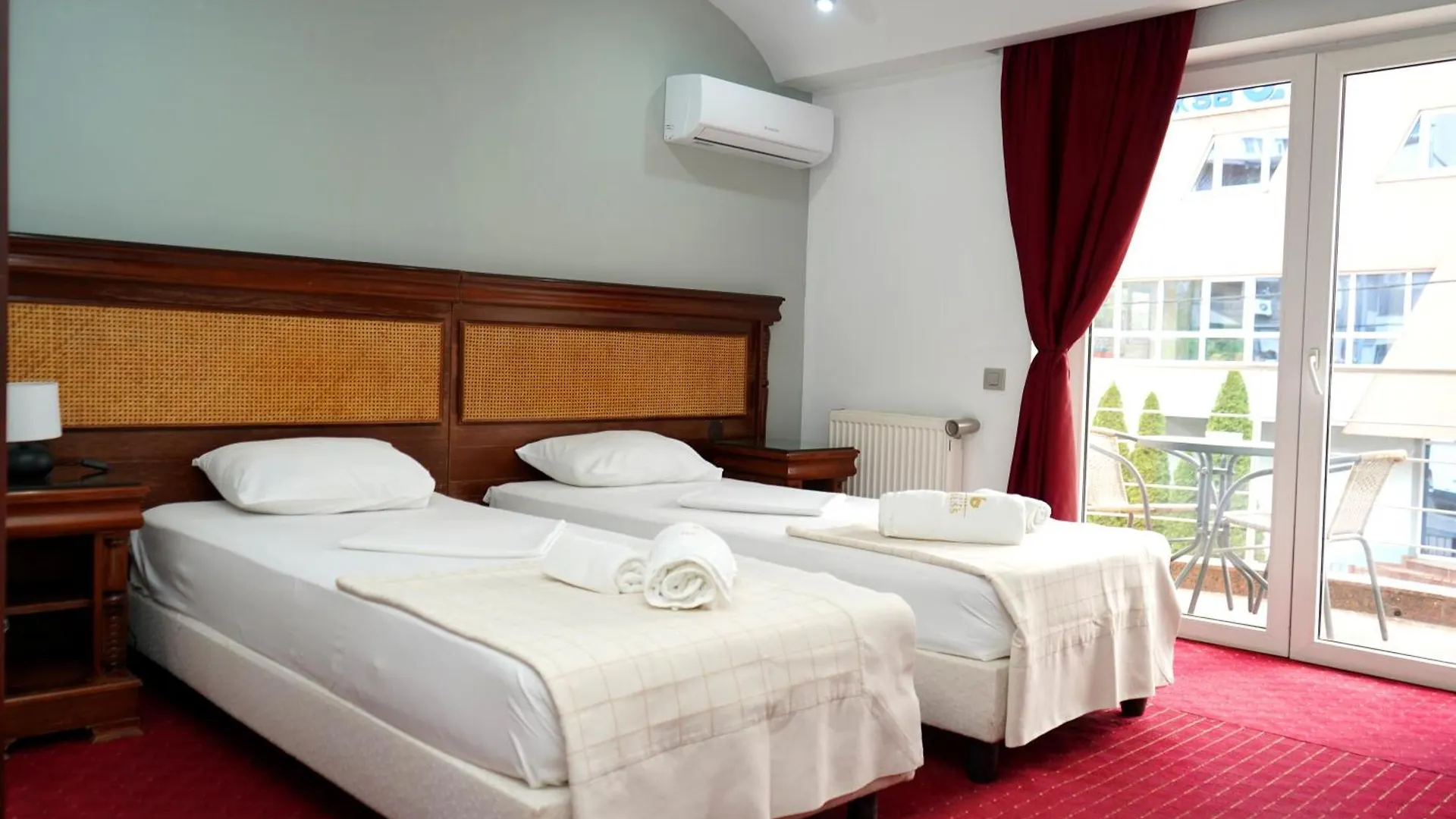 Hotel Bliss Bucharest