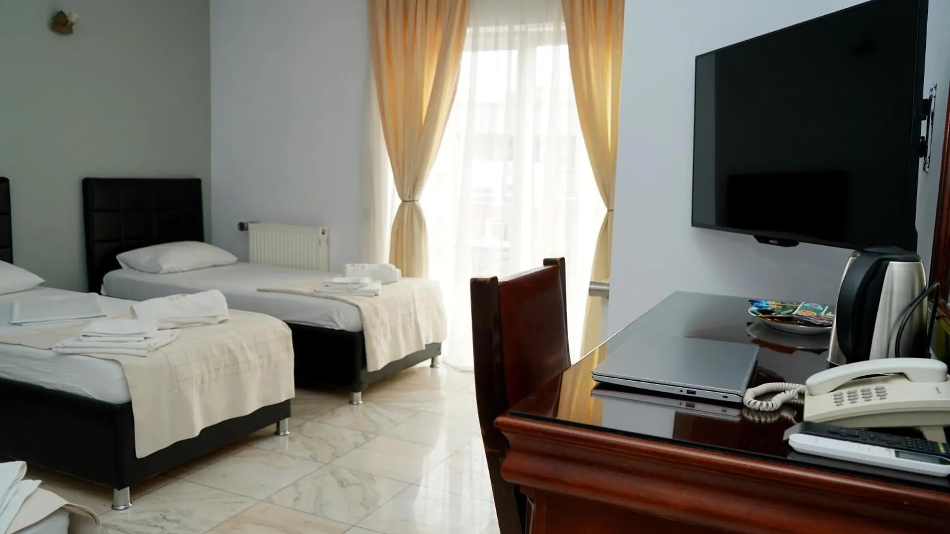 ***  Hotel Bliss Bucharest Romania